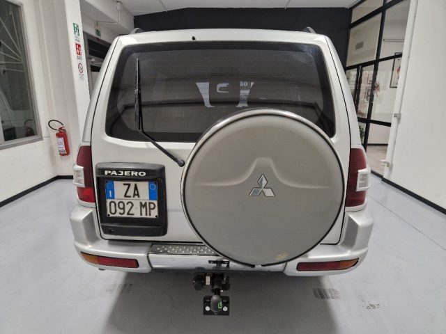 02/2002 MITSUBISHI, Pajero