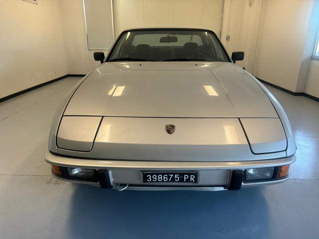 02/1983 PORSCHE, 924