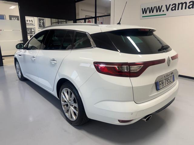 04/2017 RENAULT, Megane