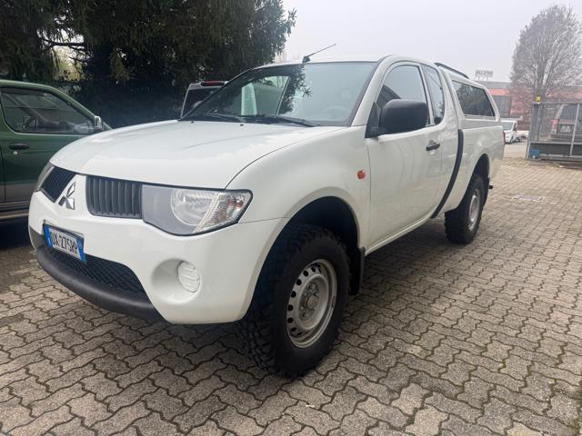 12/2009 MITSUBISHI, L200