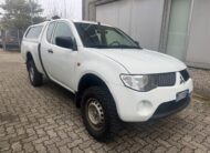 12/2009 MITSUBISHI, L200