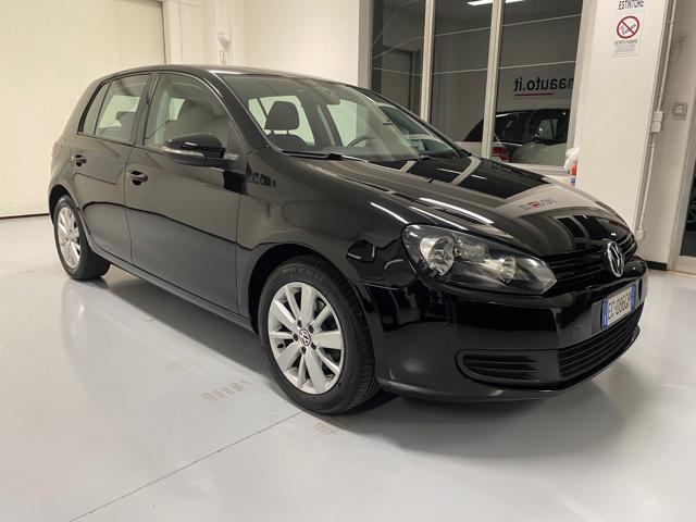 06/2010 VOLKSWAGEN, Golf