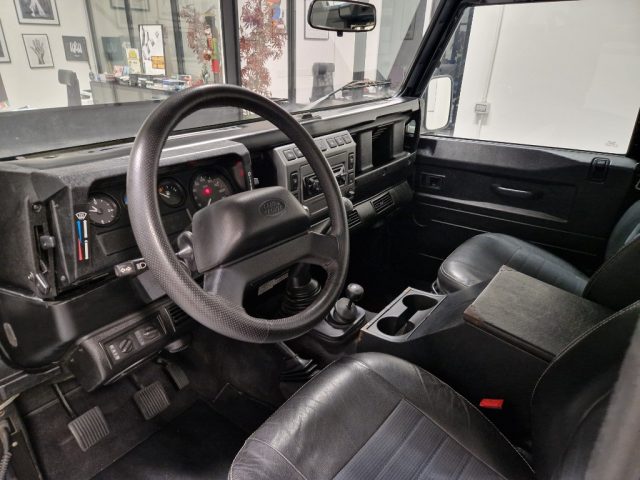 05/2005 LAND ROVER, Defender