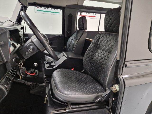 03/2004 LAND ROVER, Defender